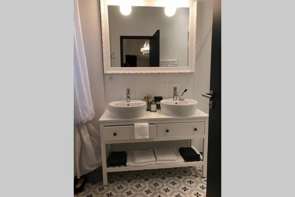 Appartement 4 Etoiles "Le Mouillage" Dans Intra-Muros แซ็งต์มาโล ภายนอก รูปภาพ